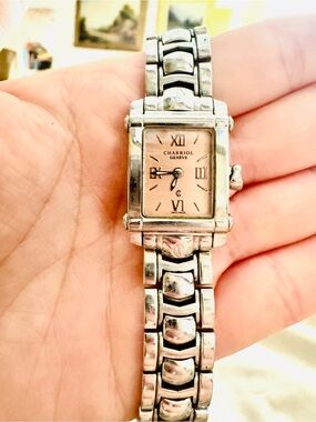 Vintage PHILIPPE CHARRIOL
Columbus Quartz Watch